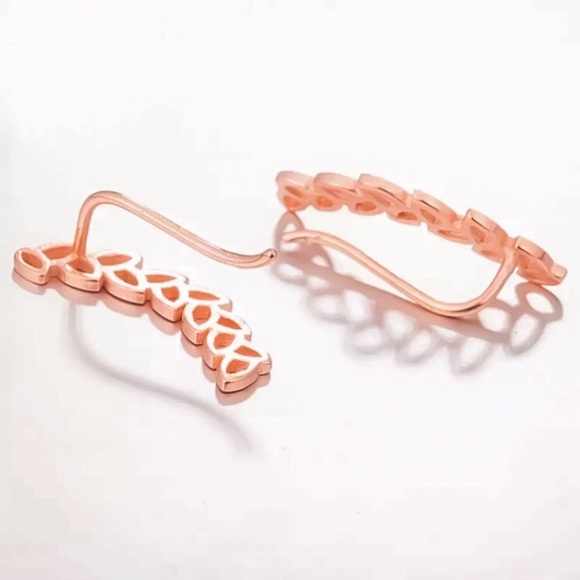 🔵𝟲𝟱%𝗢𝗙𝗙 𝗯𝘂𝗻𝗱𝗹𝗲𝘀 𝟯+🔵 NEW Floral Minimalist Climber Earring - Picture 14 of 16